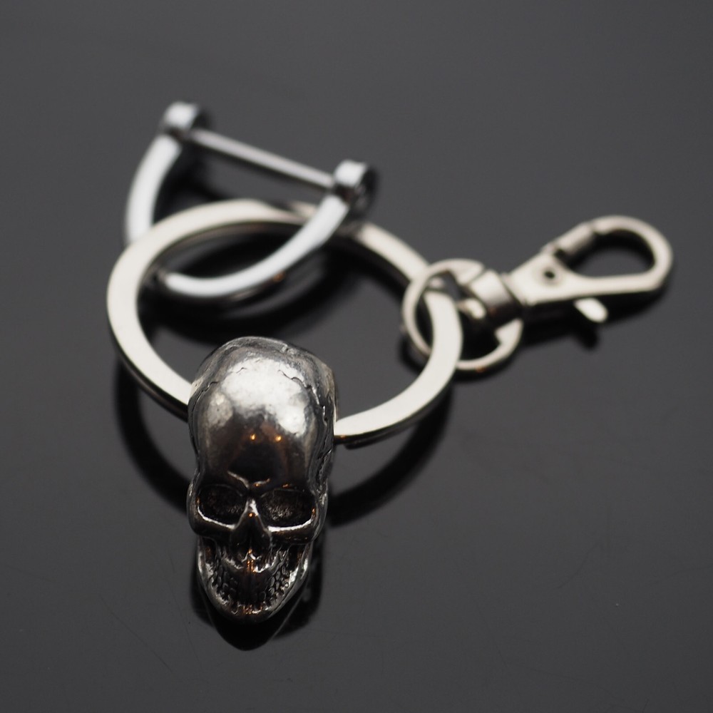 Skull Keychain Clip Skeleton Fob D-Ring Pendant Charm - 35mm Split Key Ring