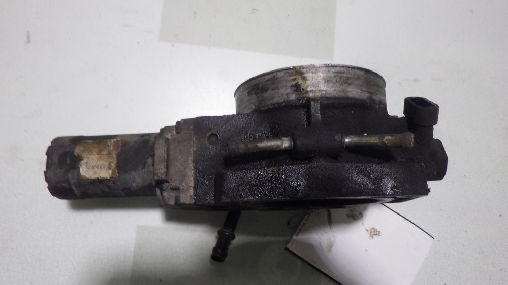 00 CHEVROLET TAHOE Throttle Body