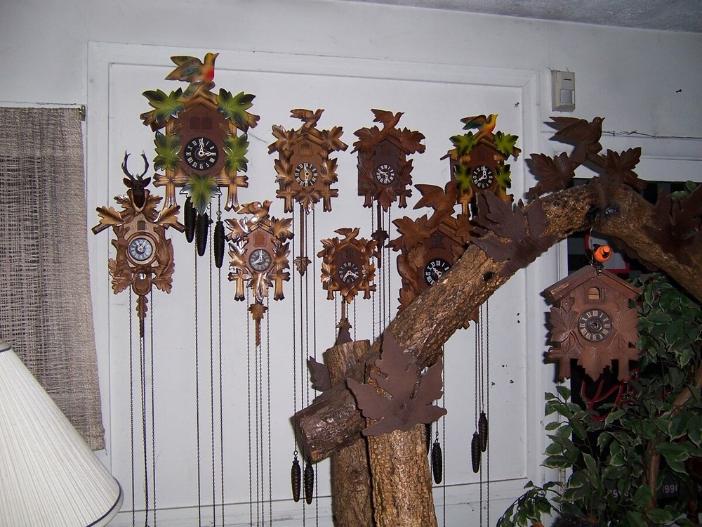 musical cuckoo clock