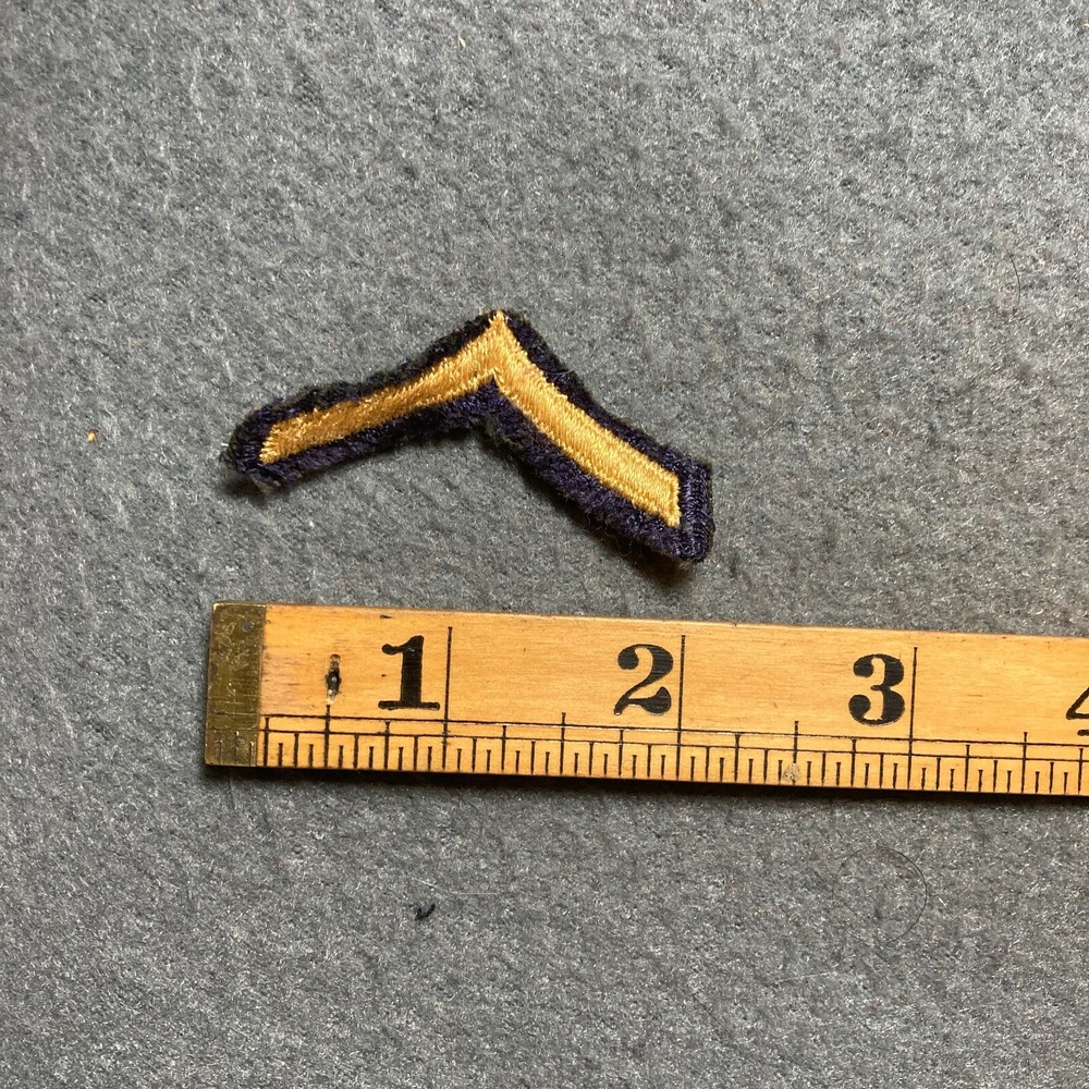Vintage Private E-2 E2 PV2 Rank Chevron Single Patch