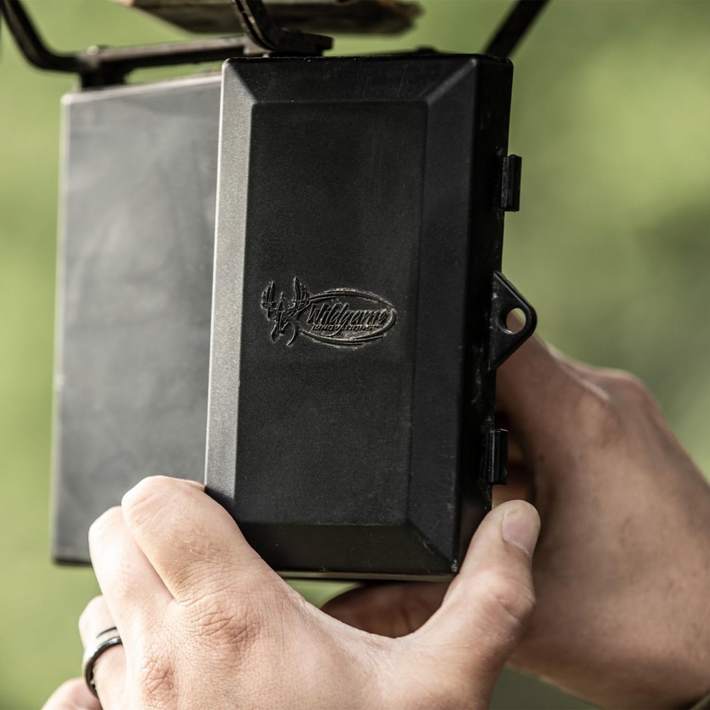 50 lb Quick-Set Bucket Feeder with Timer for Corn & Pellet Feed, 30 ft Range