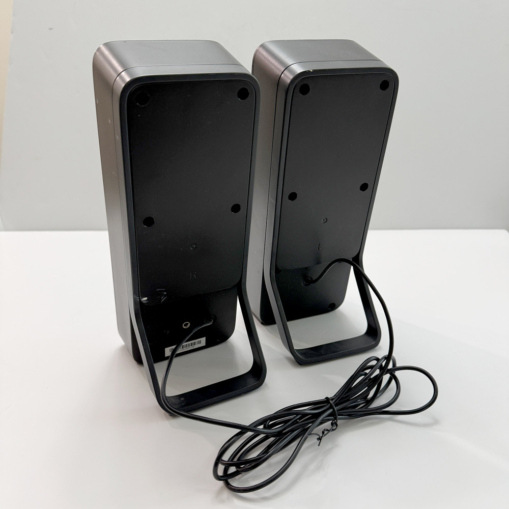 Logitech Z207 2.0 Stereo Computer Speakers with Bluetooth