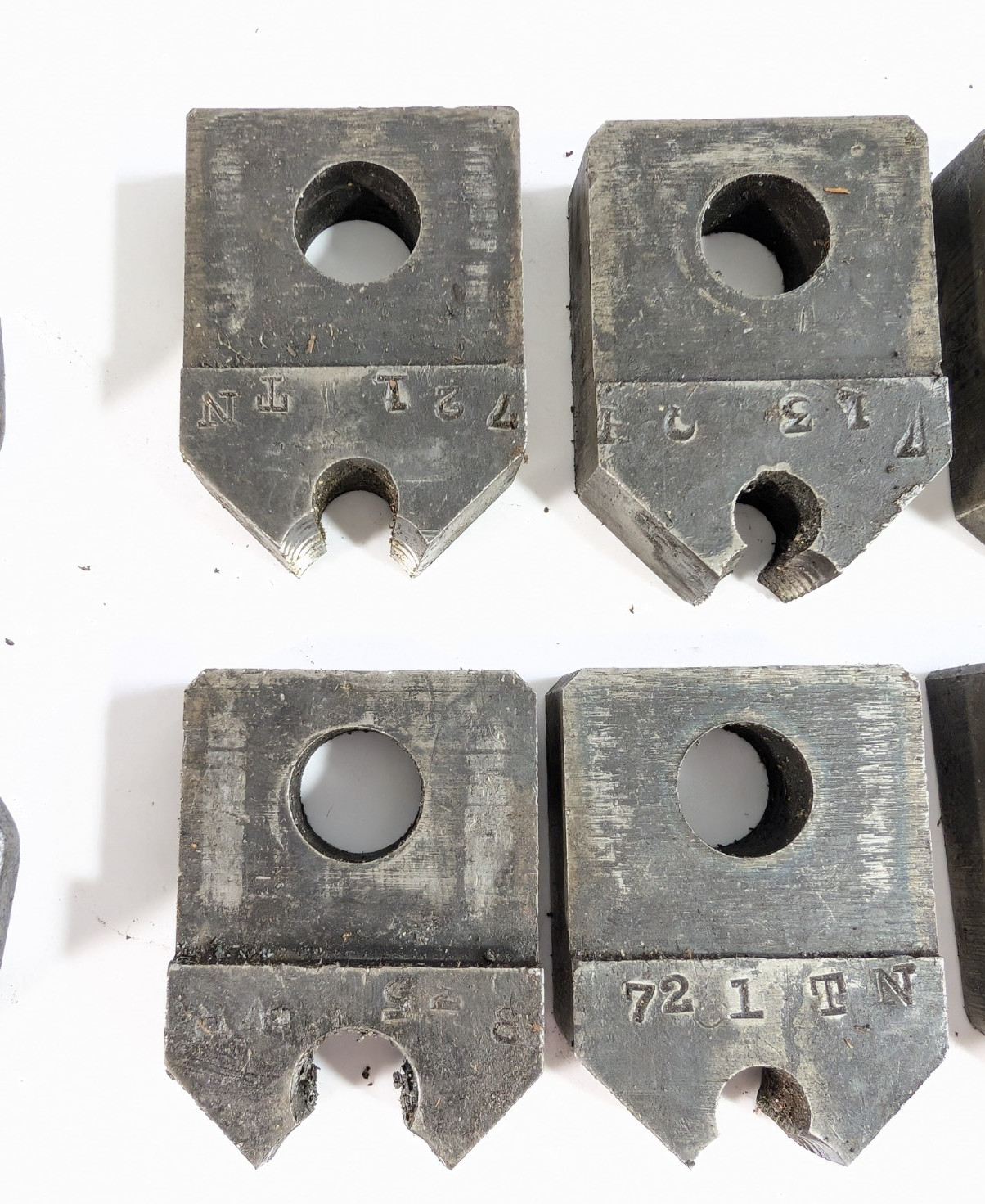 Armstrong Manual Pipe Threader Set, Die Heads, Handles, Antique