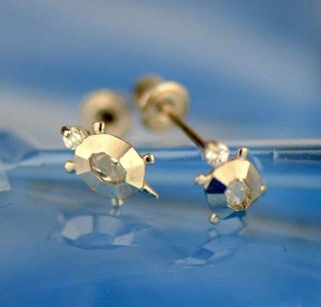 14k Yellow or White Gold Turtle CZ Stud Earring