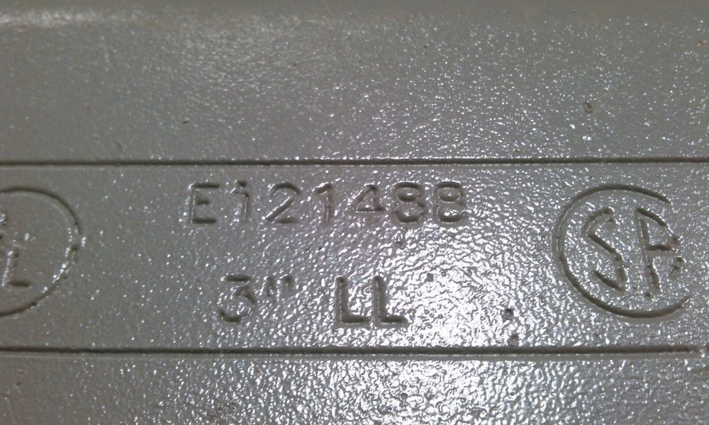 3" LL E121488 CONDUIT FITTING, LEFT HAND
