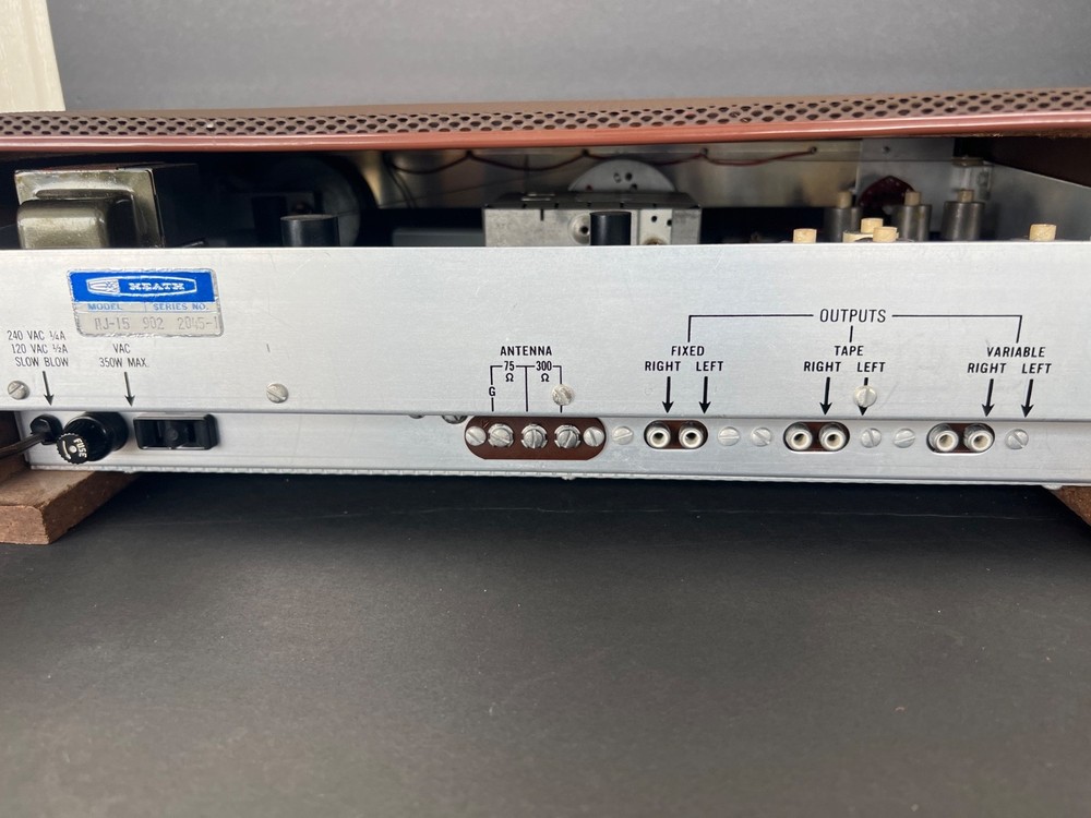 Vintage Heathkit AJ-15 Solid State Stereo Tuner Powers Up.