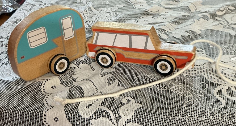 Road Trip Pull Toy Wooden