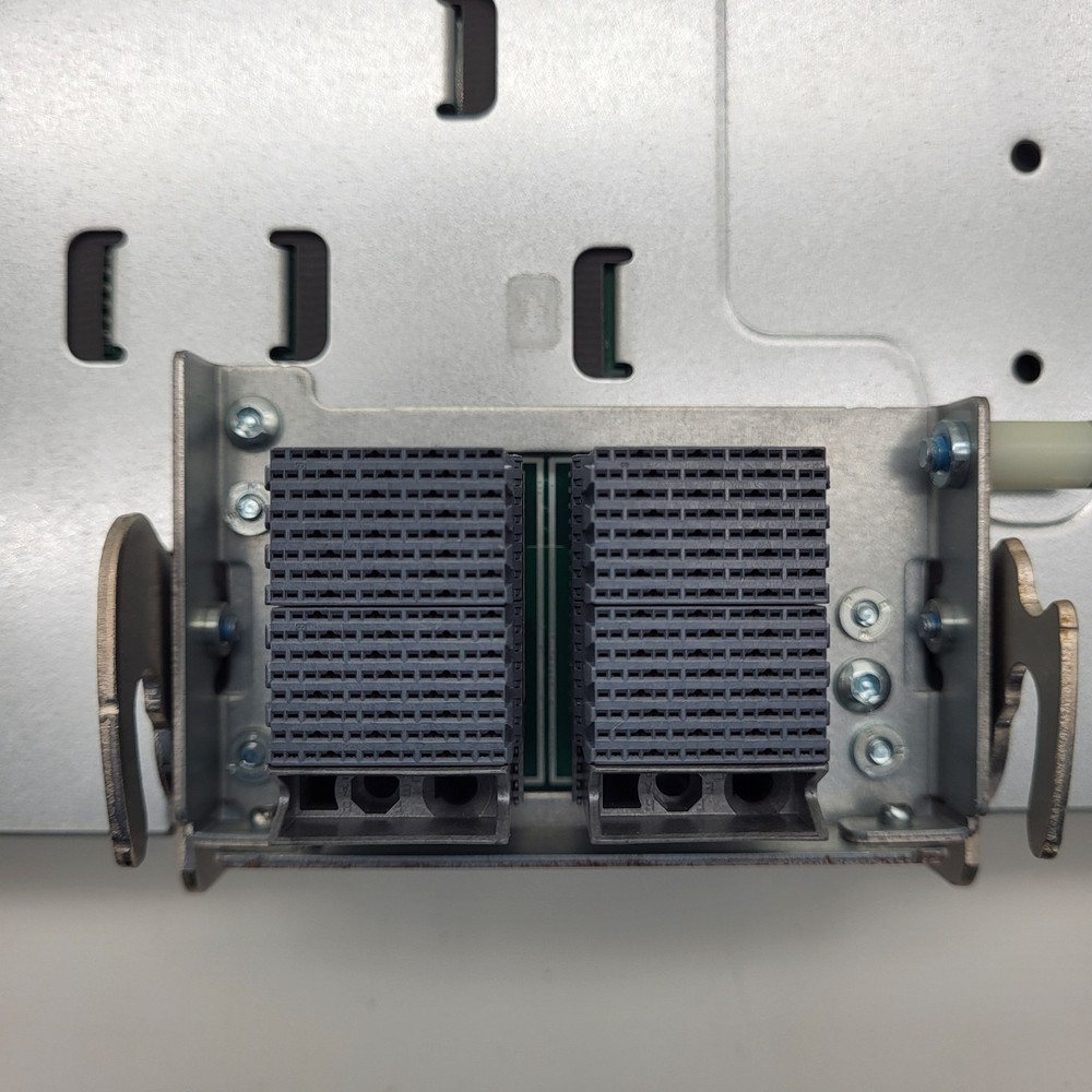 Dell PowerEdge R820 Additional 2-CPU Expansion Riser Board