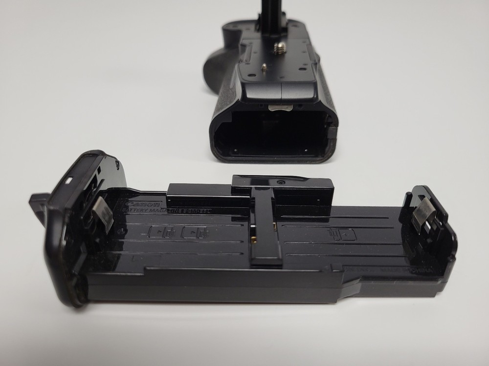 Canon BG-E5 Battery Grip for Camera EOS: 450D, 500D, 1000D