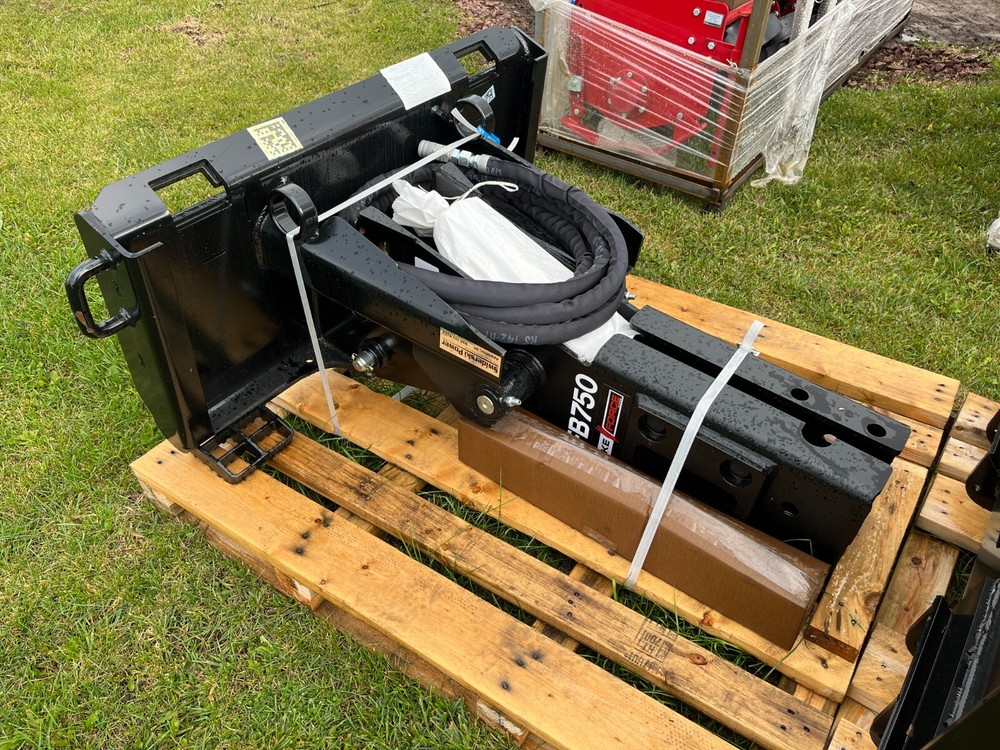 Paladin Strikeforce SFB750 Hydraulic Breaker