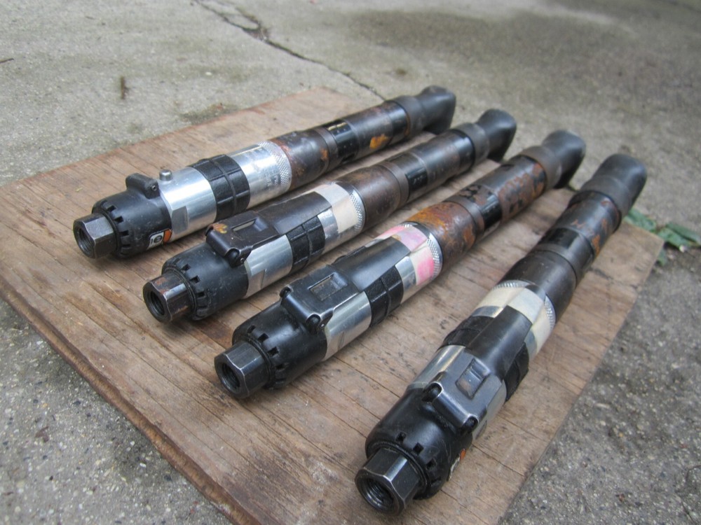 ARO TOOL PRODUCTS PNEUMATIC RIGHT ANGLE DRIVER 1/4'' SQUARE DRIVE AR028A-5R
