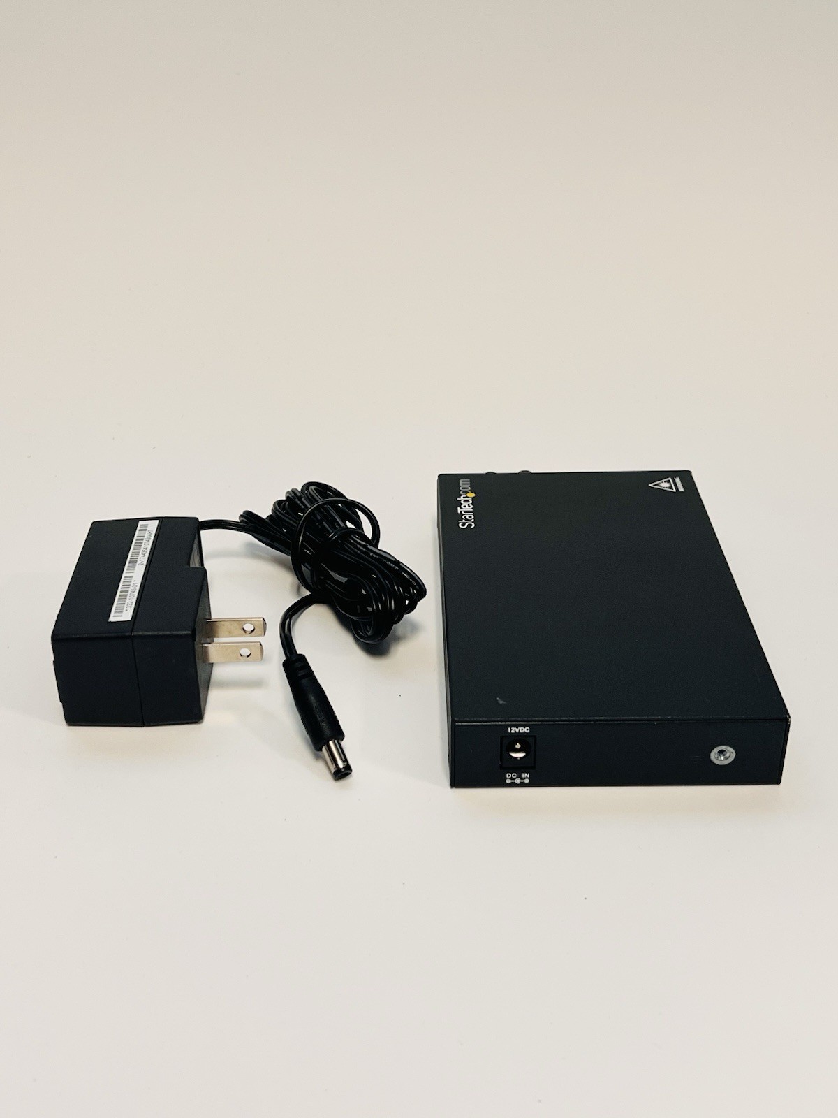 STARTECH ET90110ST2 10/100 RJ45 ST MULTI MODE FIBER