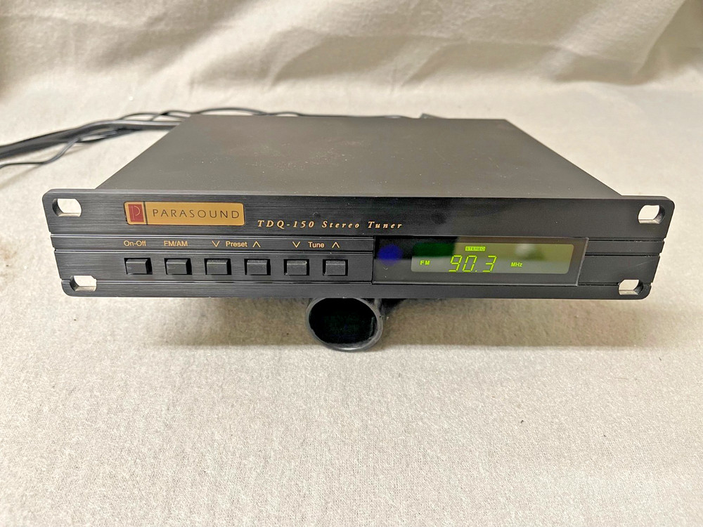 Parasound TDQ-150 Stereo Tuner