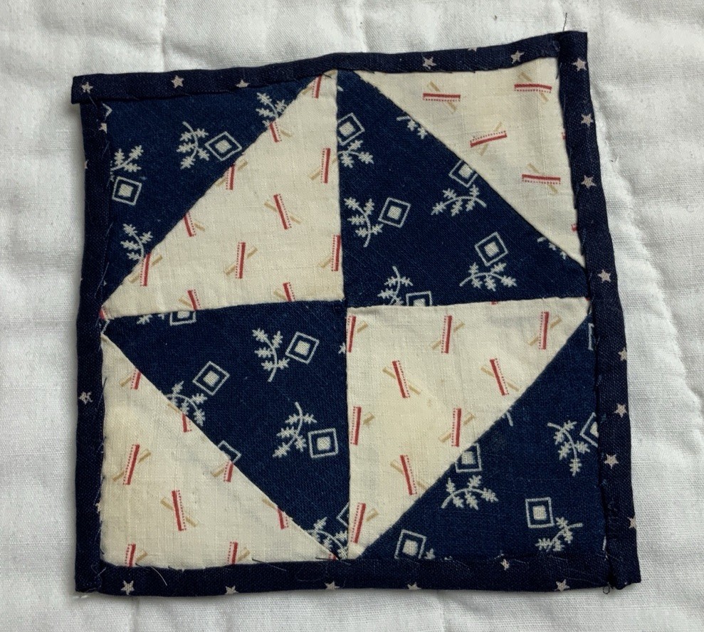 Antique Patchwork Quilt Table Topper Or Doll Quilt, Four Patch W/ Triangles, Sm