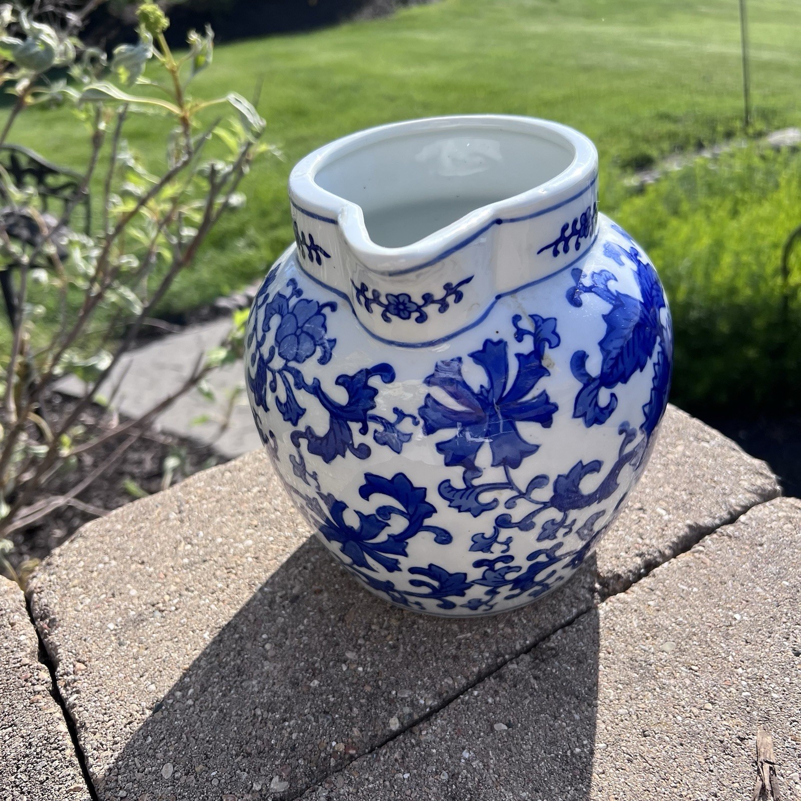XL Pitcher Pitcher Blue & White Porcelain 60 oz Hand Painted Glaze Floral 9.25”