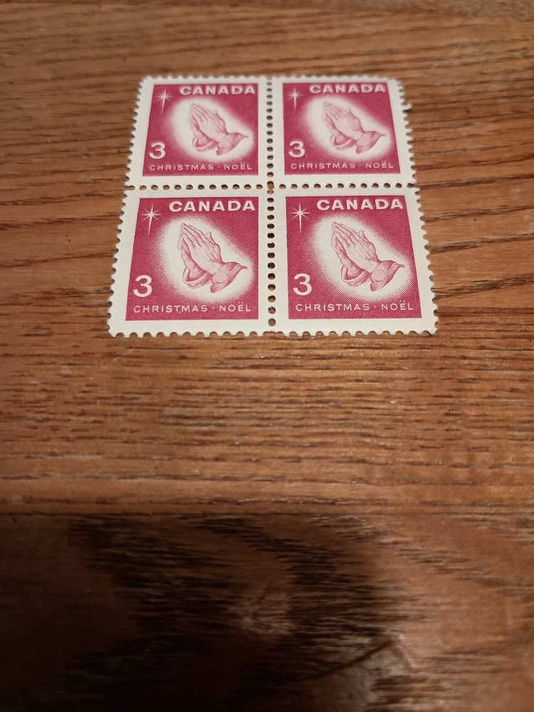 Canada #451  MNH Block  (4 stamps) Christmas Praying Hands