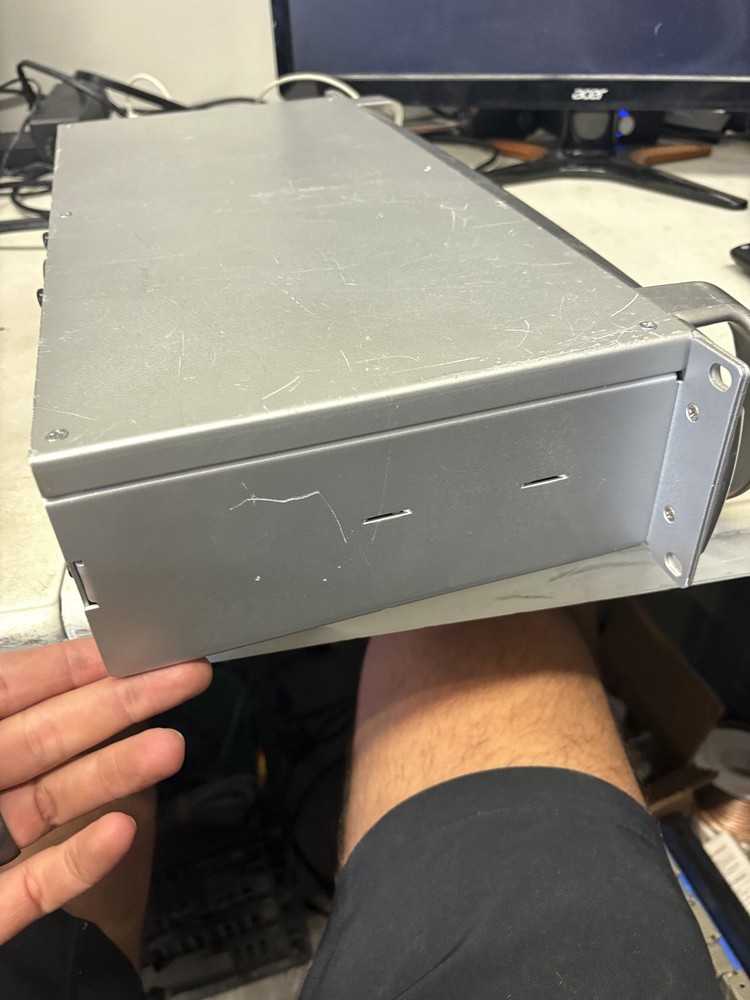 Behringer INUKE NU3000 High Density 3000 Watt Power Amplifier