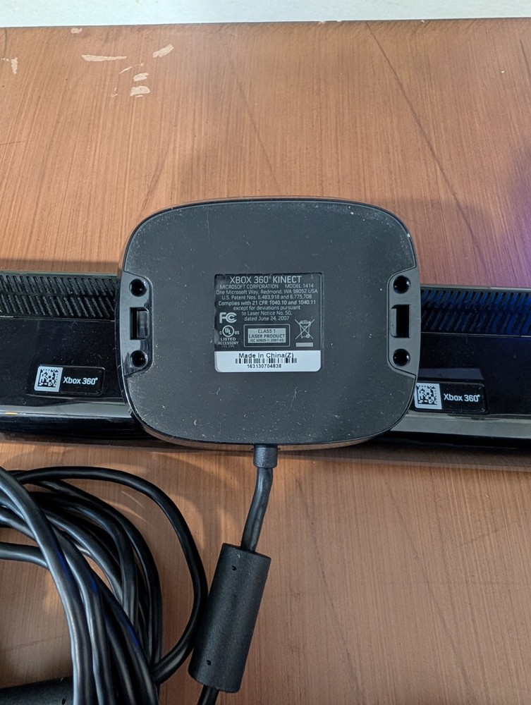 Microsoft Xbox 360 Kinect Sensor Bar + 4 Games Bundle
