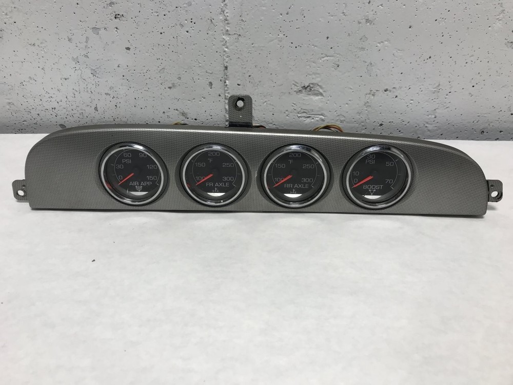 International LONESTAR GAUGE Dash Panel - Used