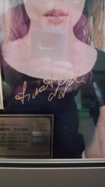 FIONA APPLE - "TIDAL" ORIGINAL **SIGNED ON MATTE** RIAA GOLD RECORD AWARD