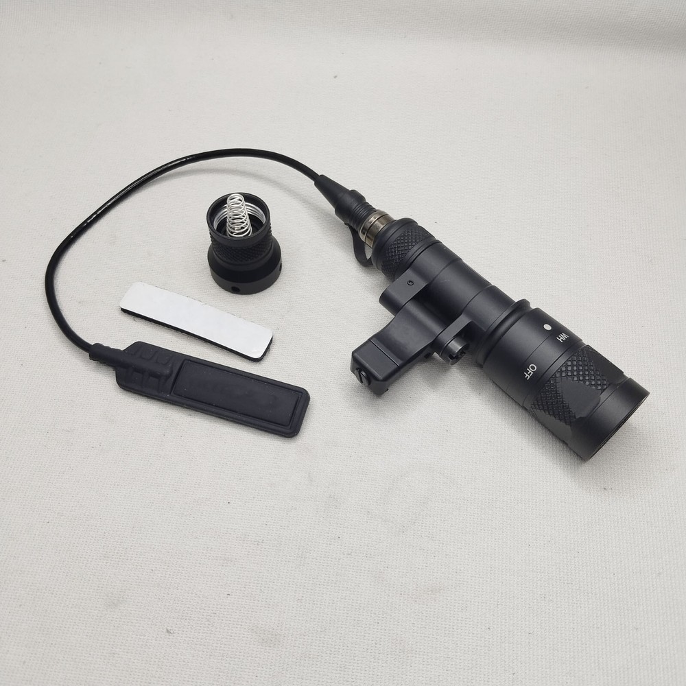 Tactical Weaponlight M340V LED Flashlight Constant White Light