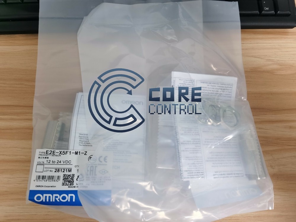 New 1Pcs Omron E2E-X5F1-M1-Z Proximity Switch
