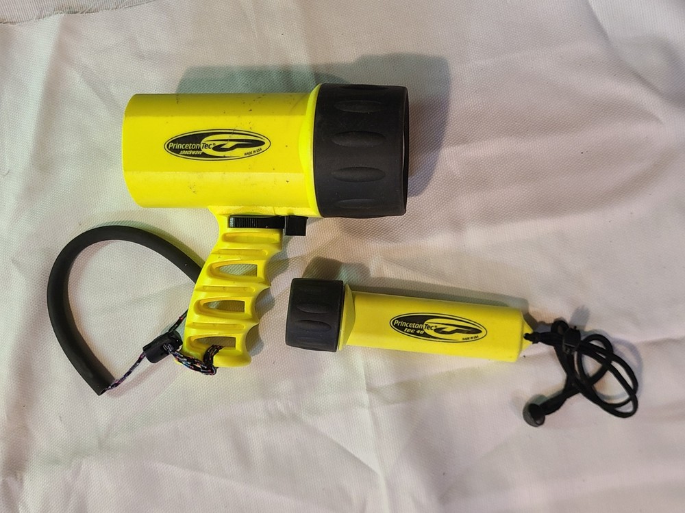 2 Princeton Tec Shockwave LED Dive Lights