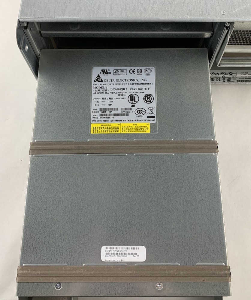 Sun Microsystems 0843 Class 4600 16 Bay Storage Array w/ Power Supplies