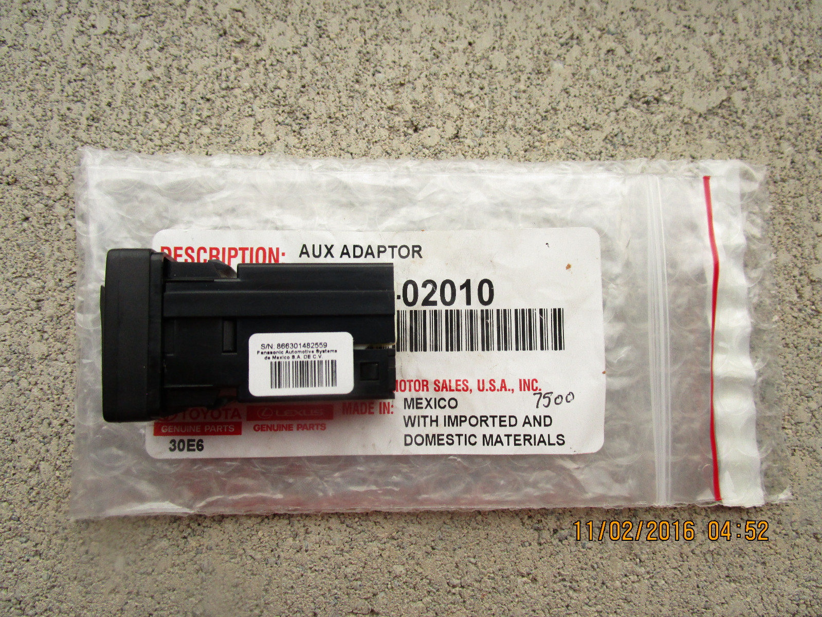 08 - 11 TOYOTA HIGHLANDER LIMITED AUXILIARY AUX ADAPTER & STEREO JACK NEW 02010