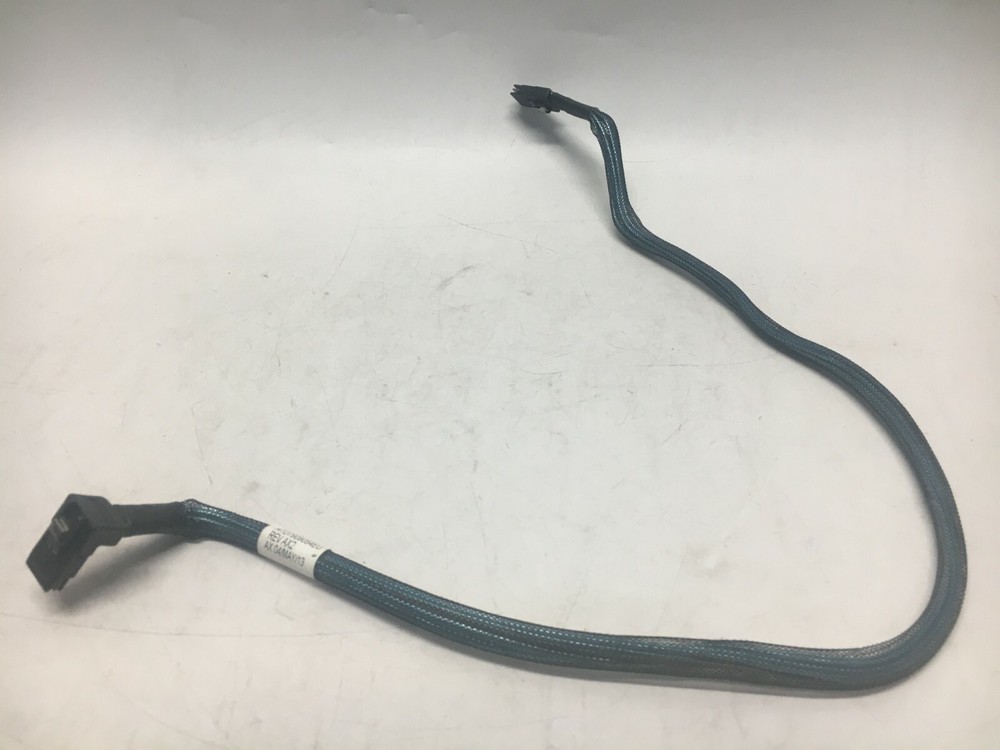 Amphenol Mini SAS RAID Cable ATD7909054EU REV AX2