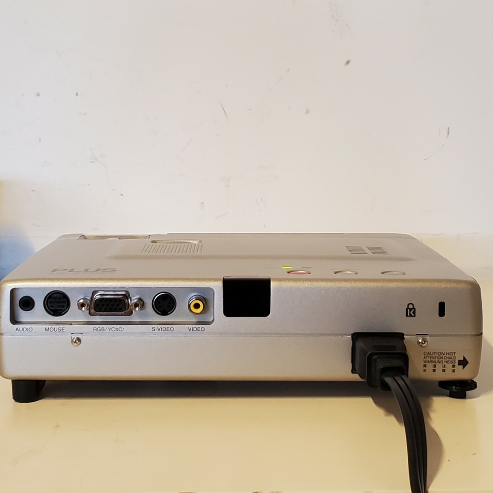 PLUS U3-810 DATA PROJECTOR with remote, user manual & case