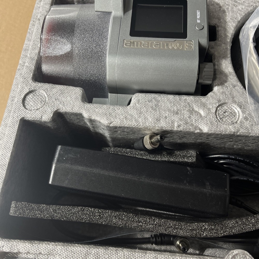 aputure amaran 60D S