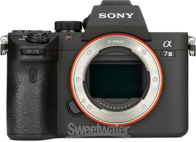 Sony Alpha 7 III Full-frame Interchangeable Lens Camera and Lens Kit