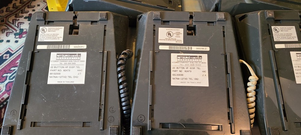 5 Nitsuko 22 Button HF Display Telephone Model 82473 Untested