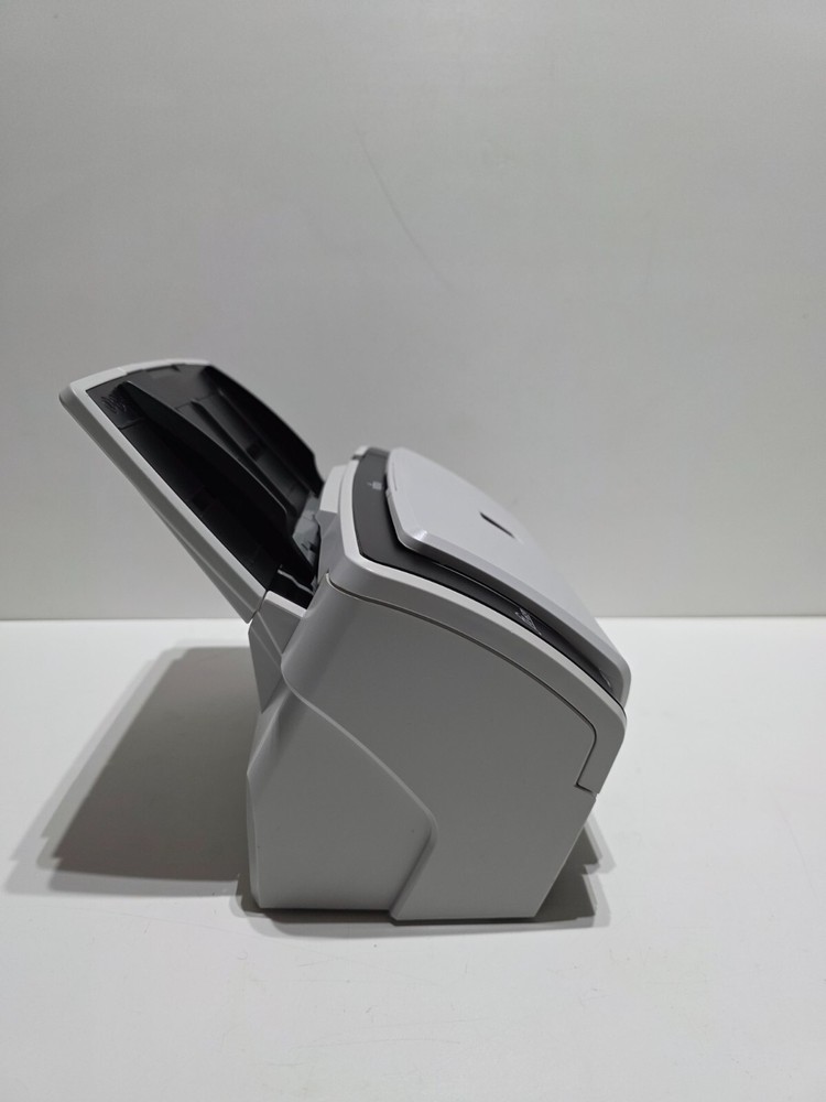 Fujitsu fi-6130 Document & Image Duplex Scanner with Power Supply & USB Cable.