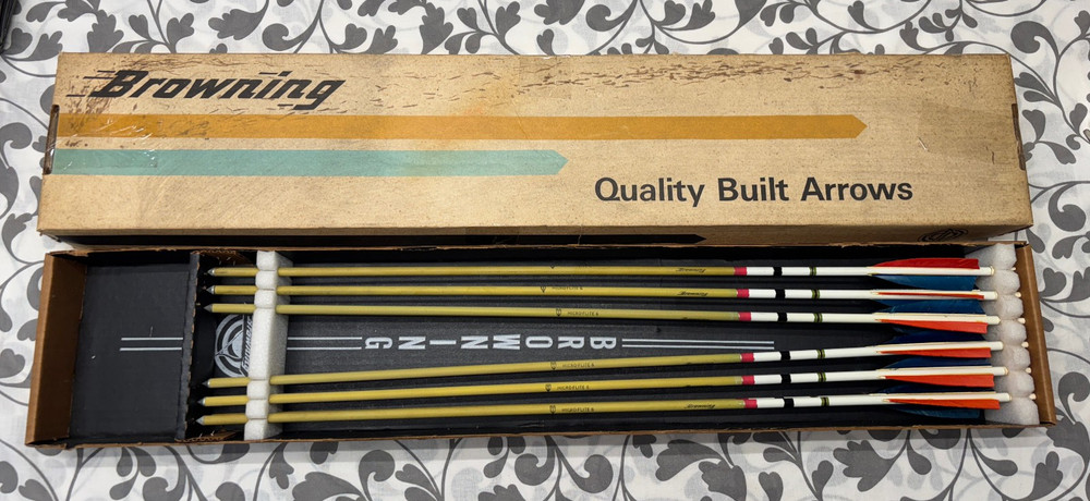 Vintage Archery Browning Arrows