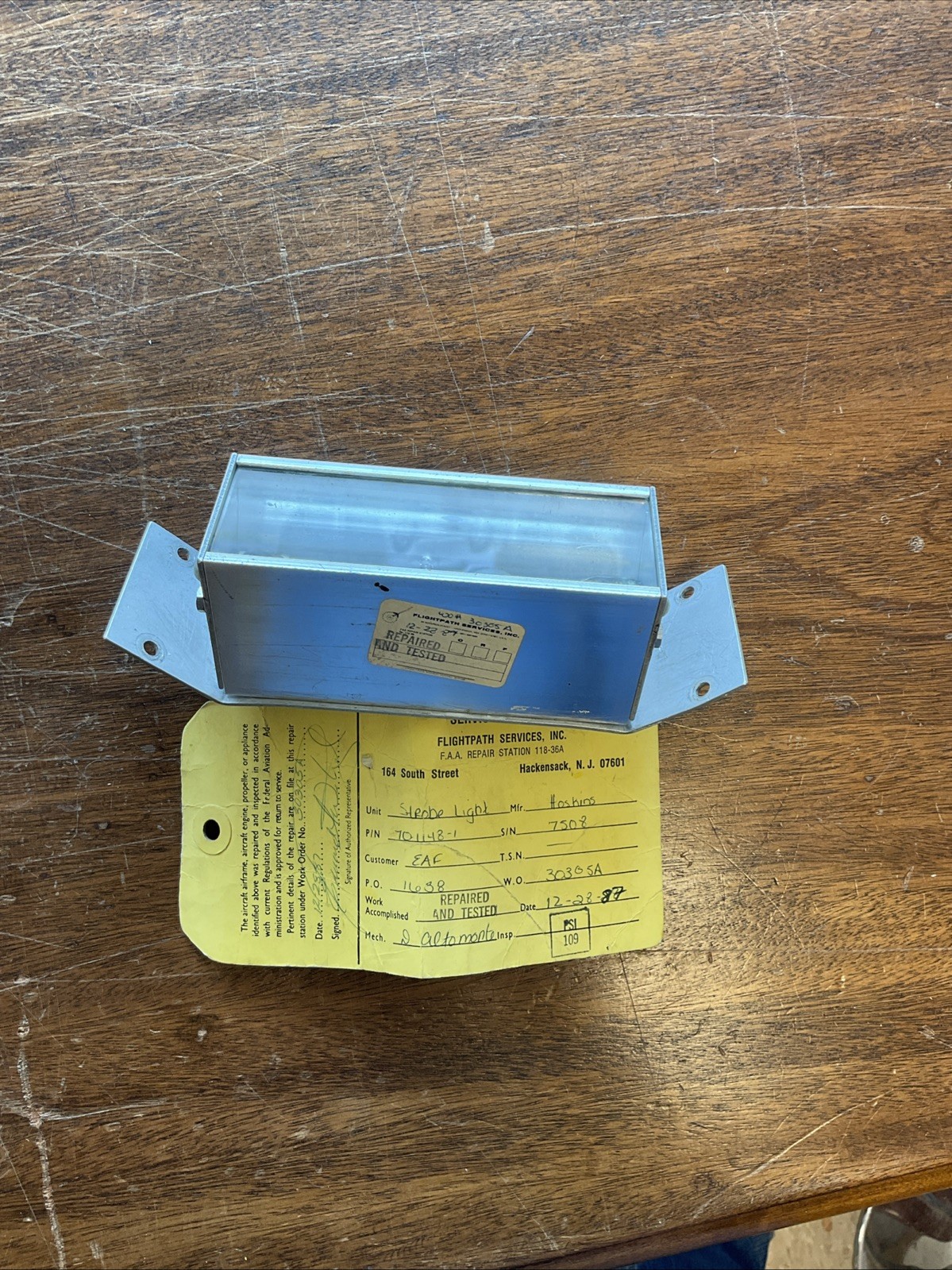 Hoskins Strobe Light  P/N 701148-1