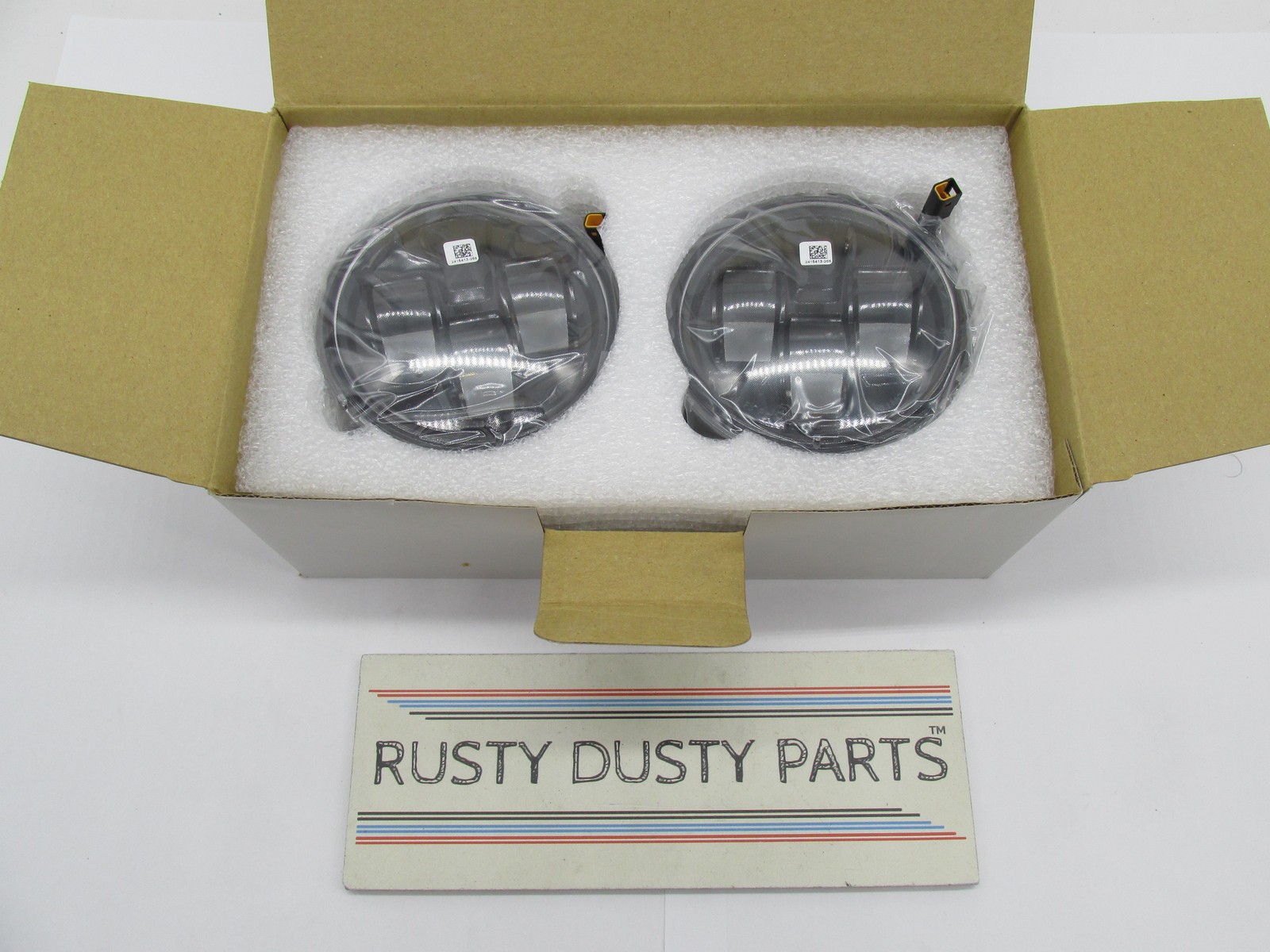 Indian Motorcycle Genuine NOS Driving LED Pathfinder Lights Black 2884708-266