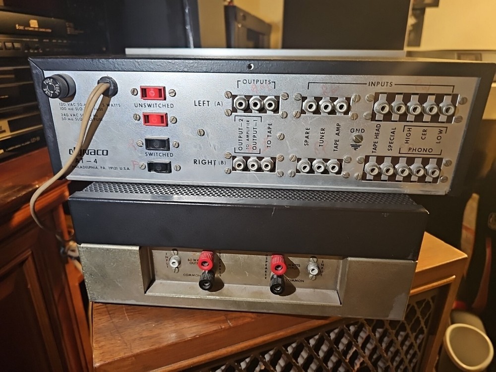 Dynaco Amplifier/Dynaco Preamplifier