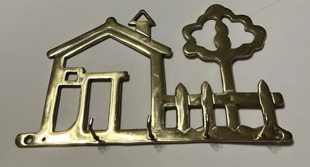 VINTAGE 90s BRASS HOUSE & TREE KEY HOLDER  4 HOOKS 8" x 5” EUC