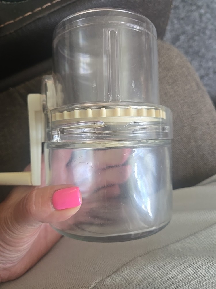 Gemco Hand Crank Food Processor Grater