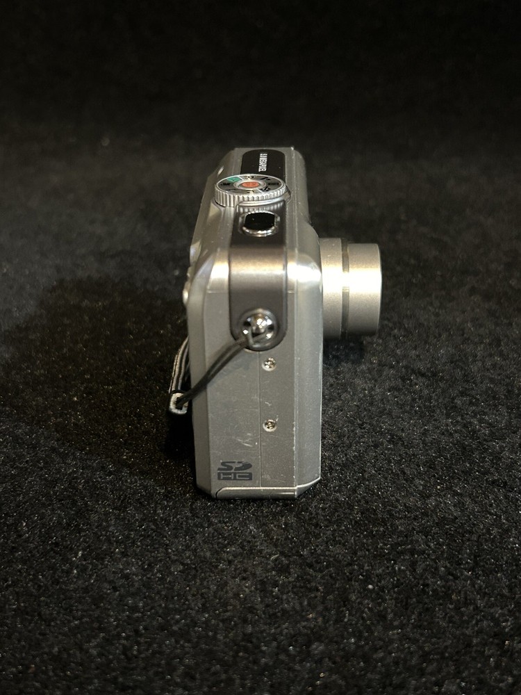 Sanyo VPC-S500 Digital Camera 5MP Tested B8