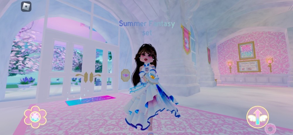 Royale High Sets!!)READ DESCRIPTION PLEASE BEFORE BUY!)SAME DAY DELIVERY/Lvl 75+