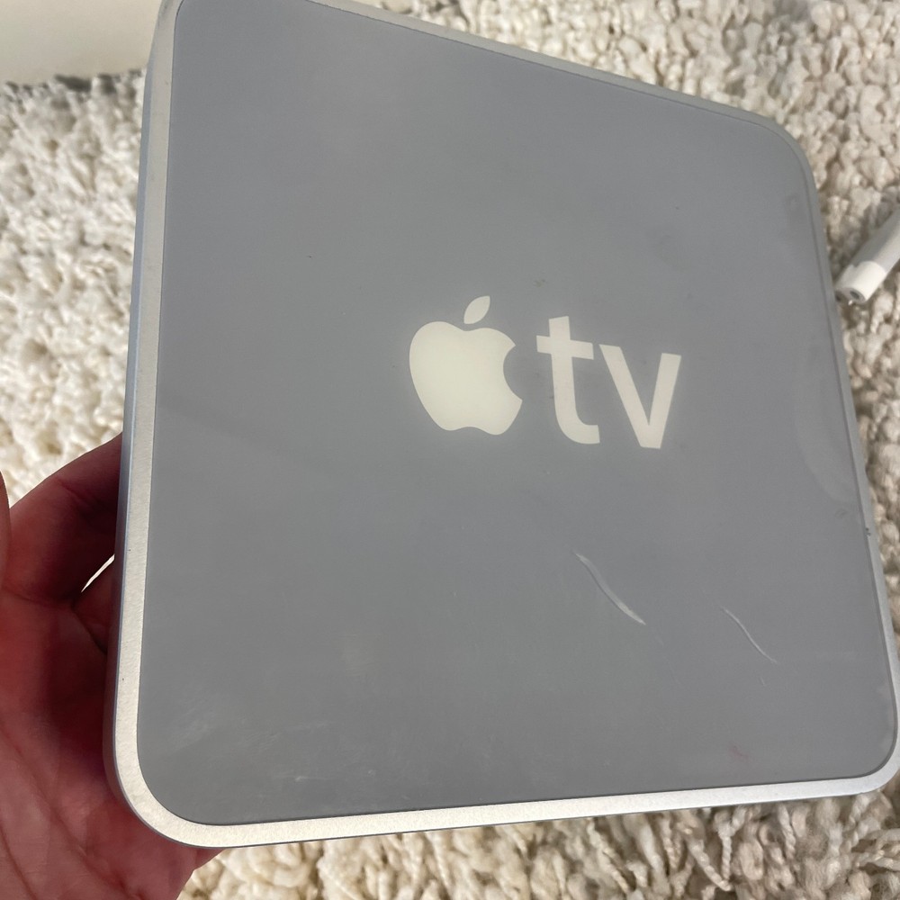 Apple TV 1st Generation A1218 with Remote Tested