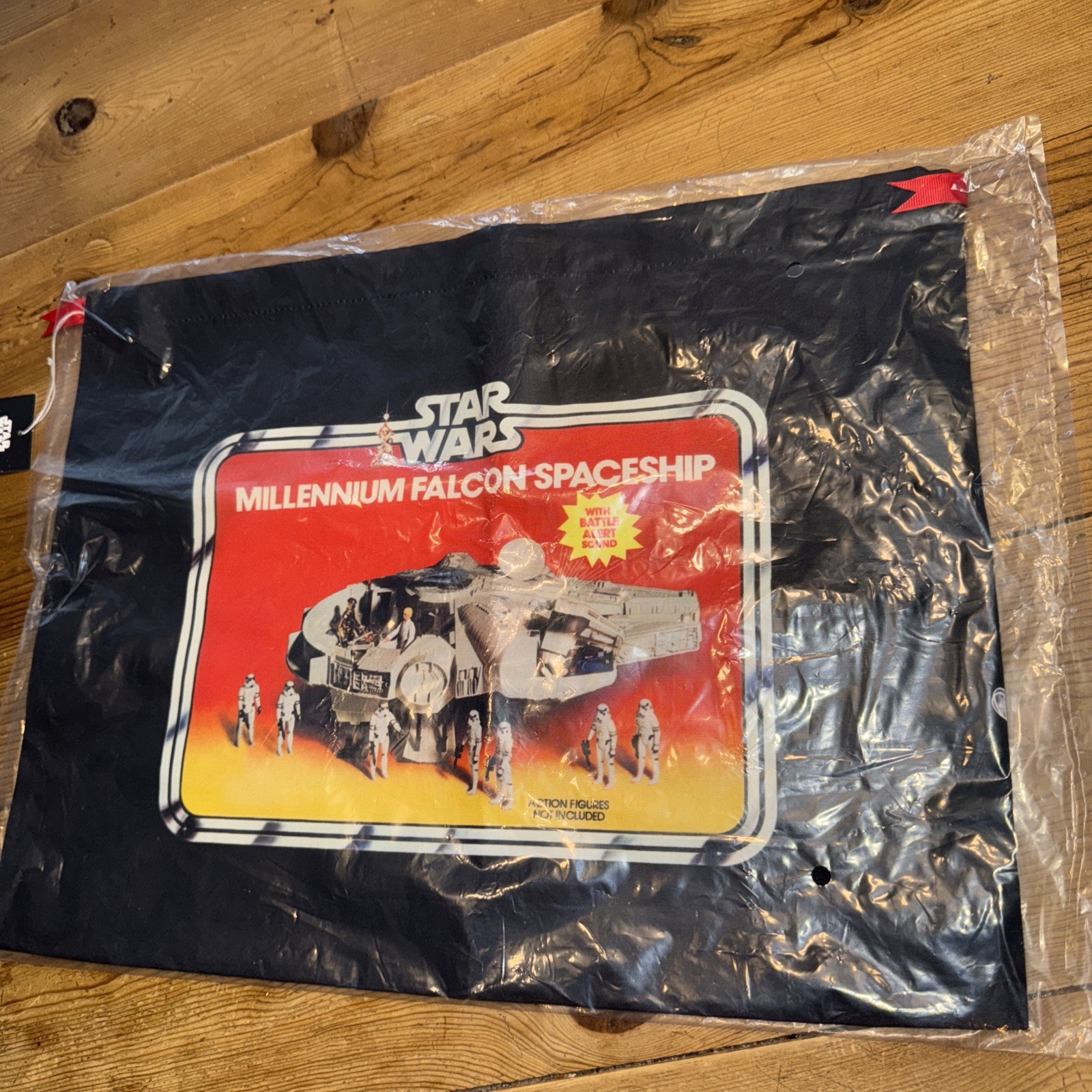 NEW Sealed Harveys Star Wars Vintage Action Figures Dust Bag Millennium Falcon