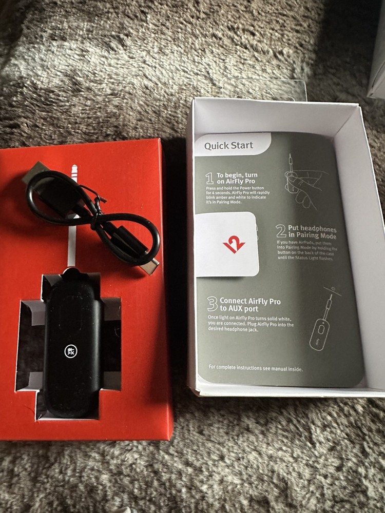 Twelve South AirFly Pro Bluetooth Wireless Transmitter Receiver new in open box