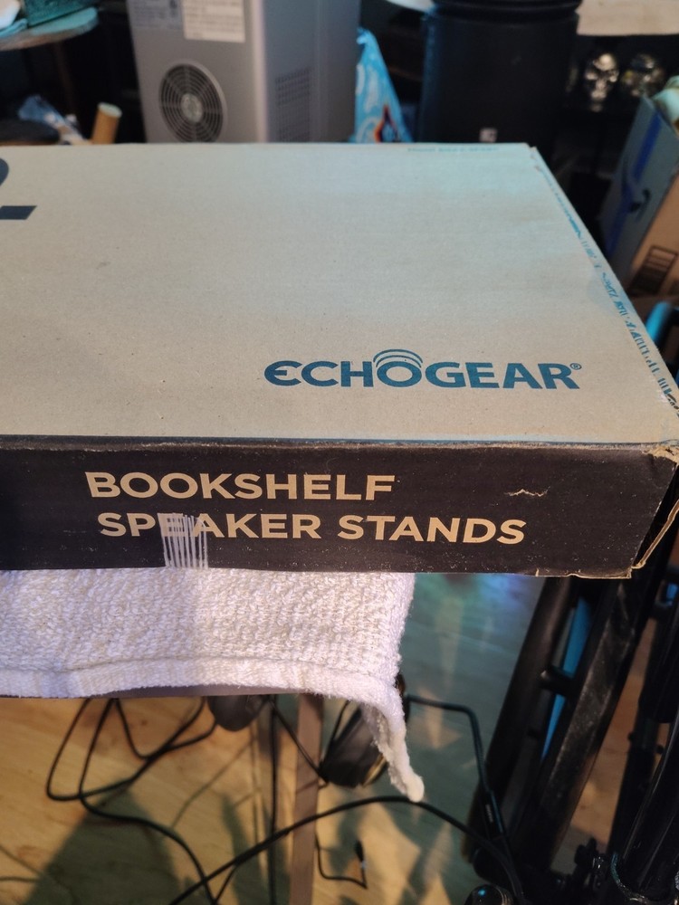Echogear Bookshelf Speaker Stands EGAV-SFSBP