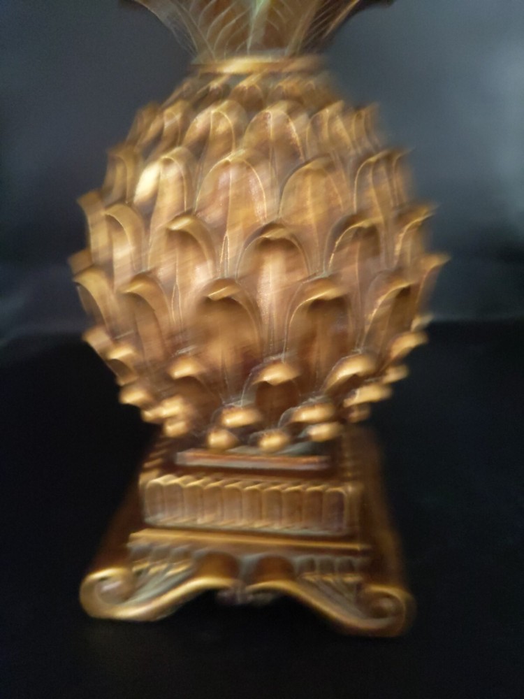 Pineapple Clock Works Great! Copper/Gold Color