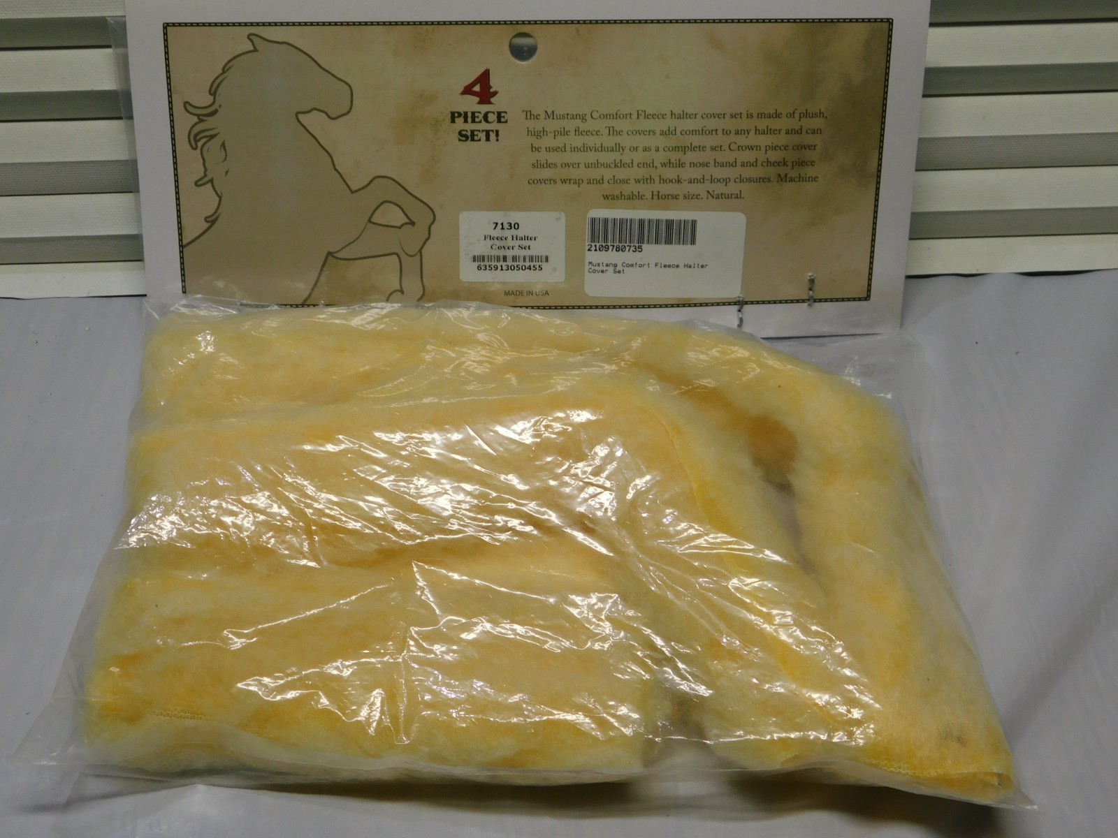 FLEECE HALTER COVER SET