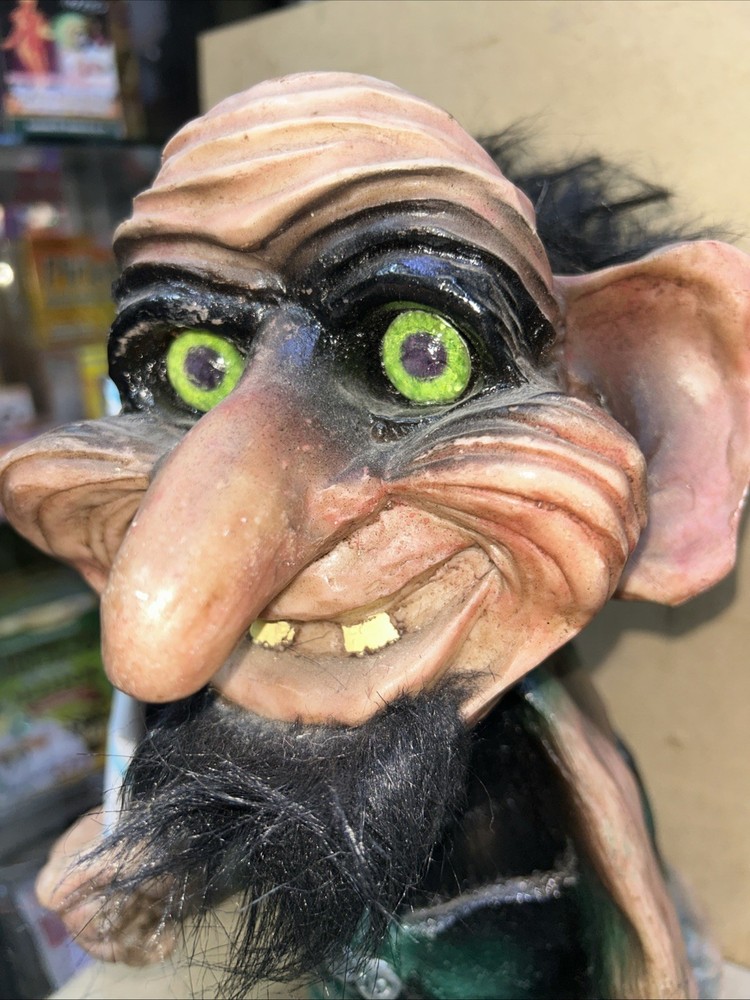 Troll Of Protección